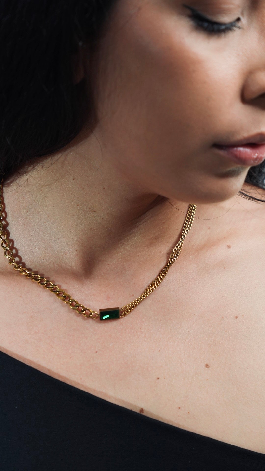 Esmerald Necklace