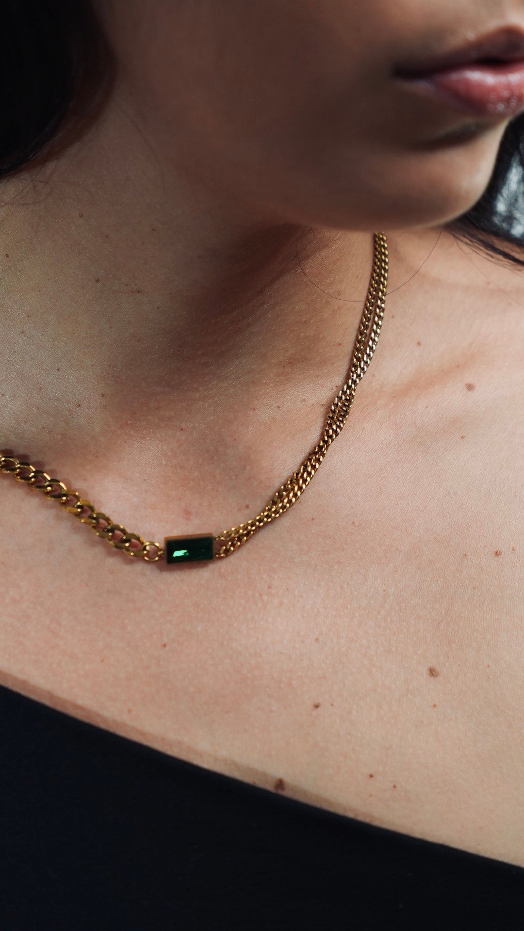 Esmerald Necklace