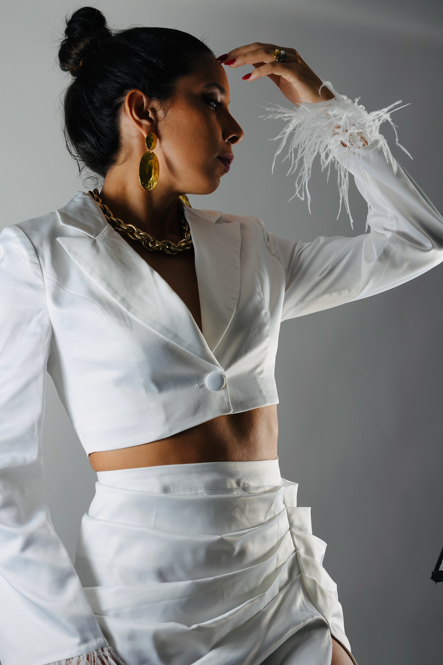 Goddess Satin White Blazer & Skirt Set