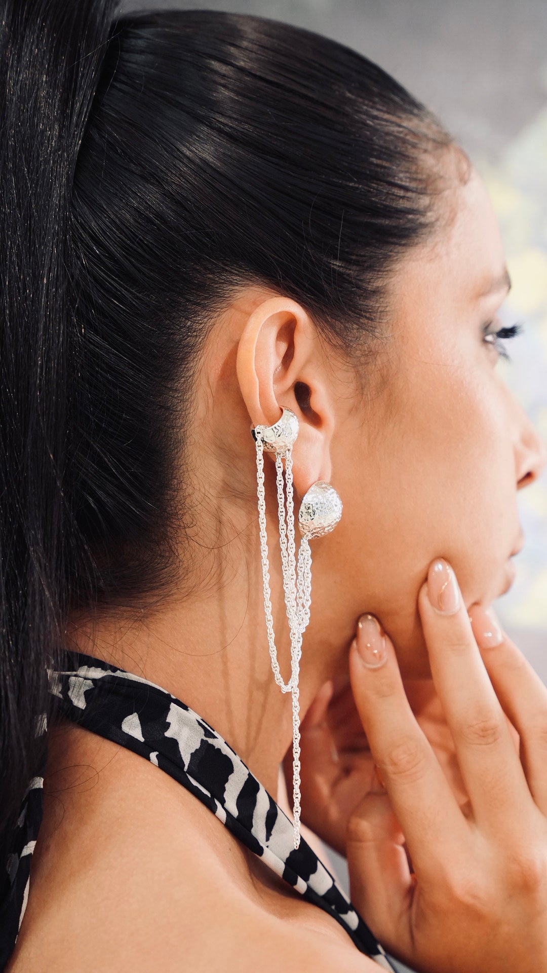 A L Q U I V I A Earrings Earcuff Silver